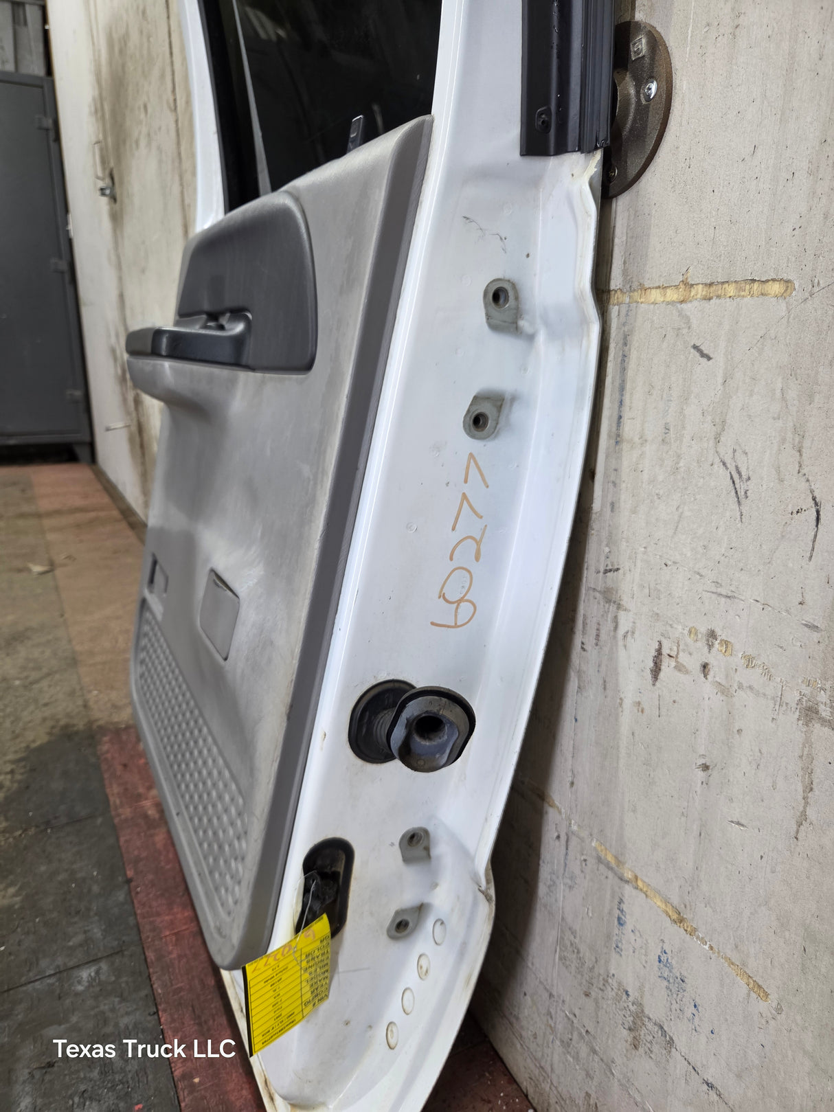 1999-2011 Ford Super Duty LH Driver Side Rear Crew Cab Door F250 F350 F450 F550