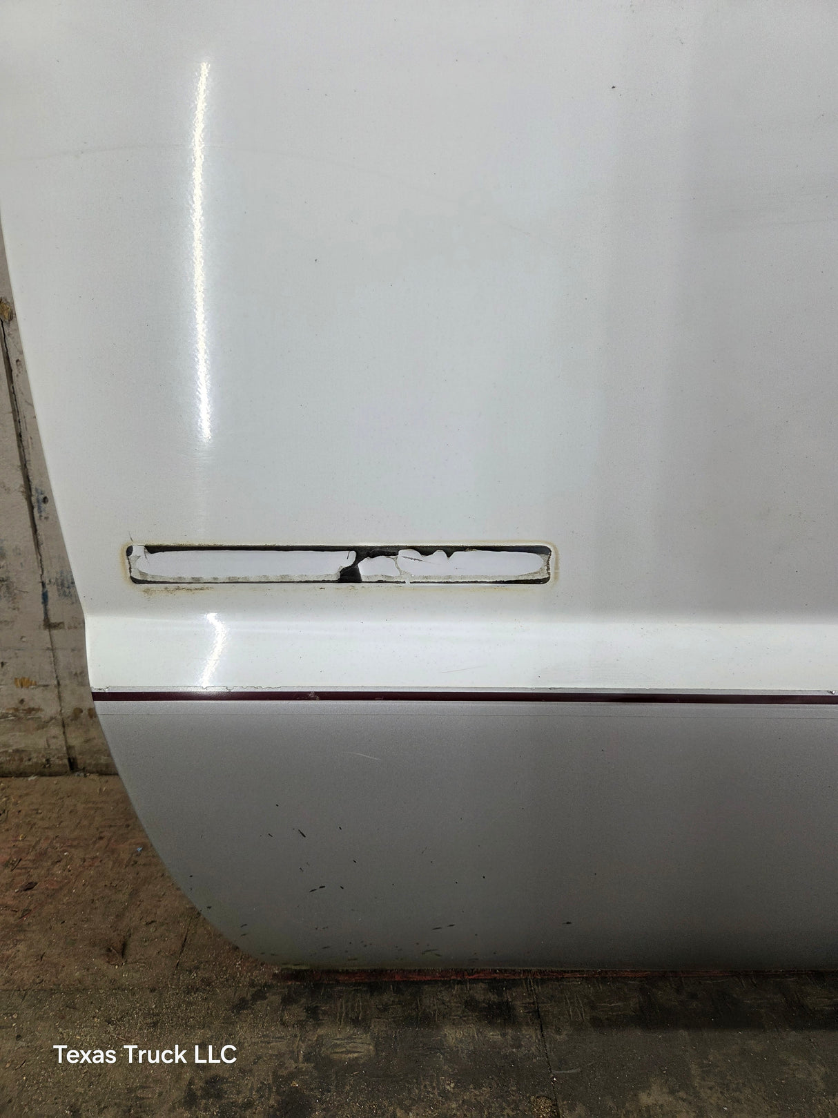 1999-2011 Ford Super Duty LH Driver Side Front Door F250 F350 F450 F550