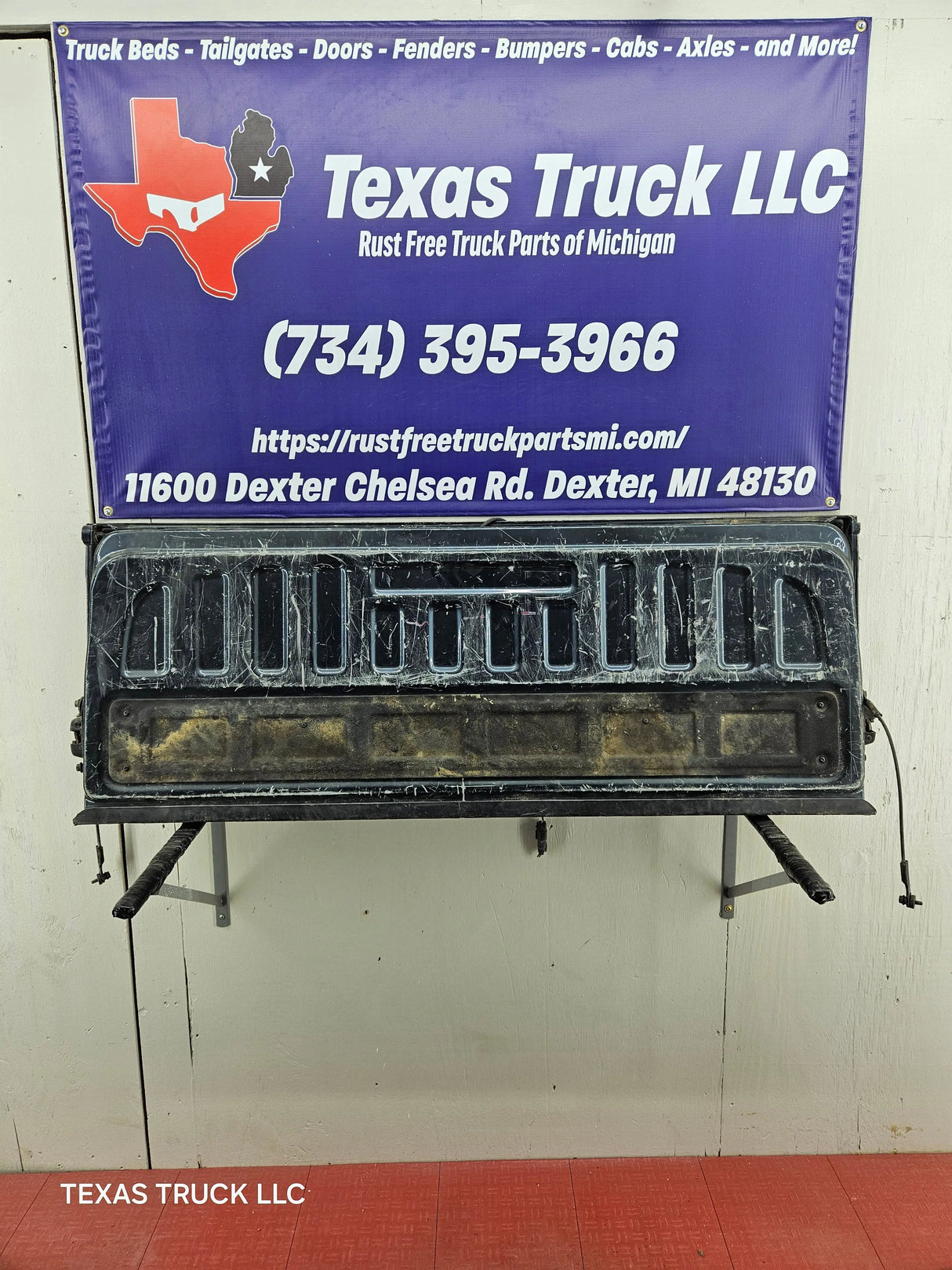 2014-2019 Chevrolet / GMC Tailgate Texas Truck LLC