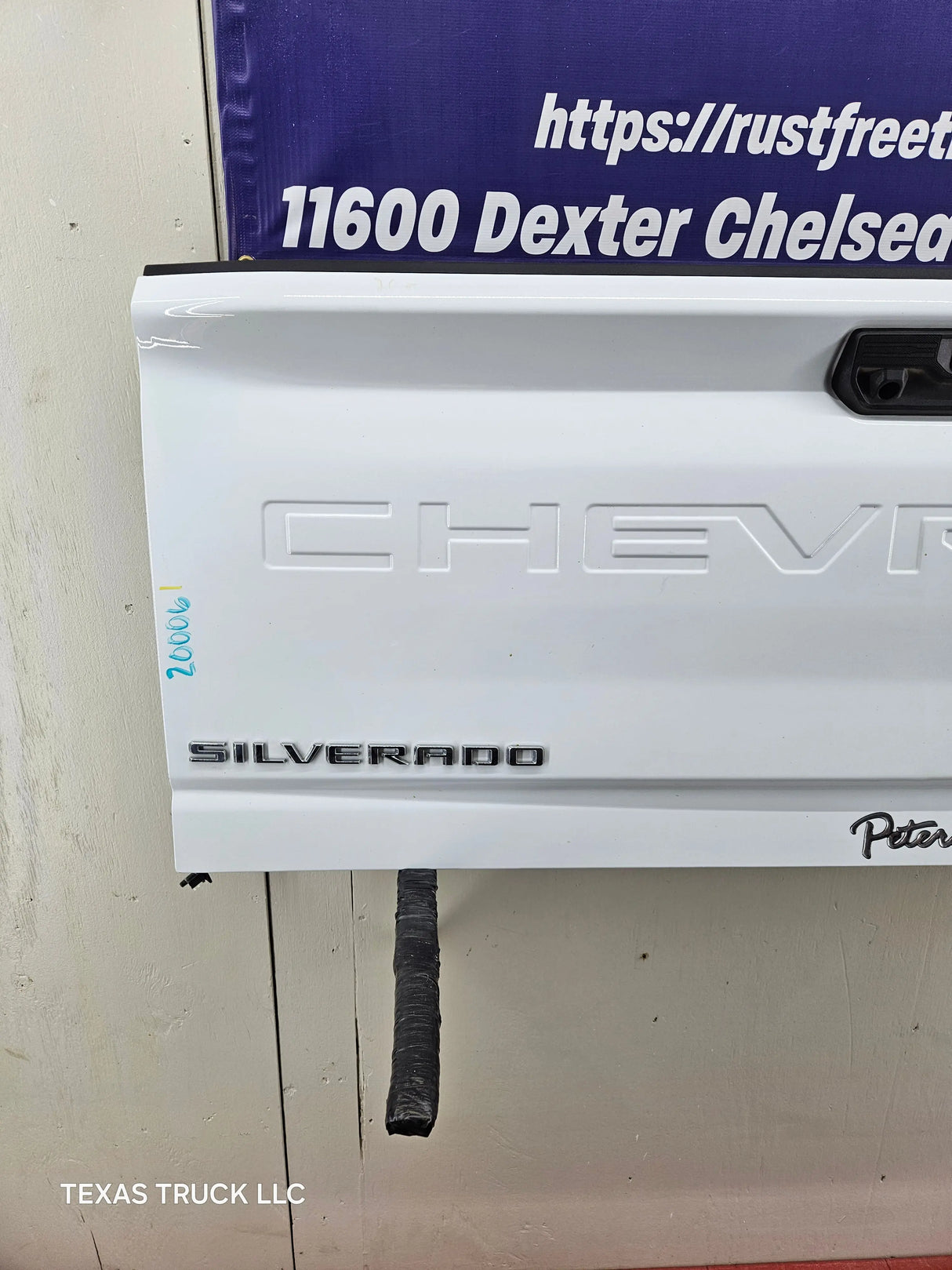 2019-2023 Chevrolet Silverado 2500 3500 Tailgate Texas Truck LLC