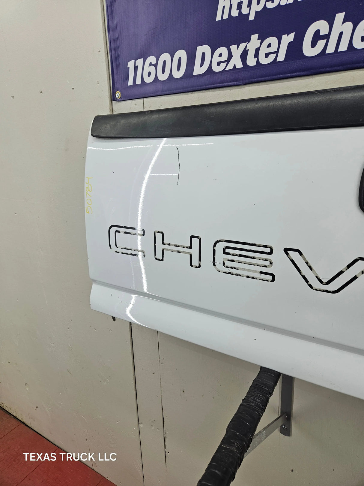 1999-2006 Chevrolet Silverado / GMC Sierra 1500 2500 3500 Tailgate Texas Truck LLC