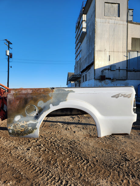 1999-2010 Ford Superduty 6' 9" Short Bed White