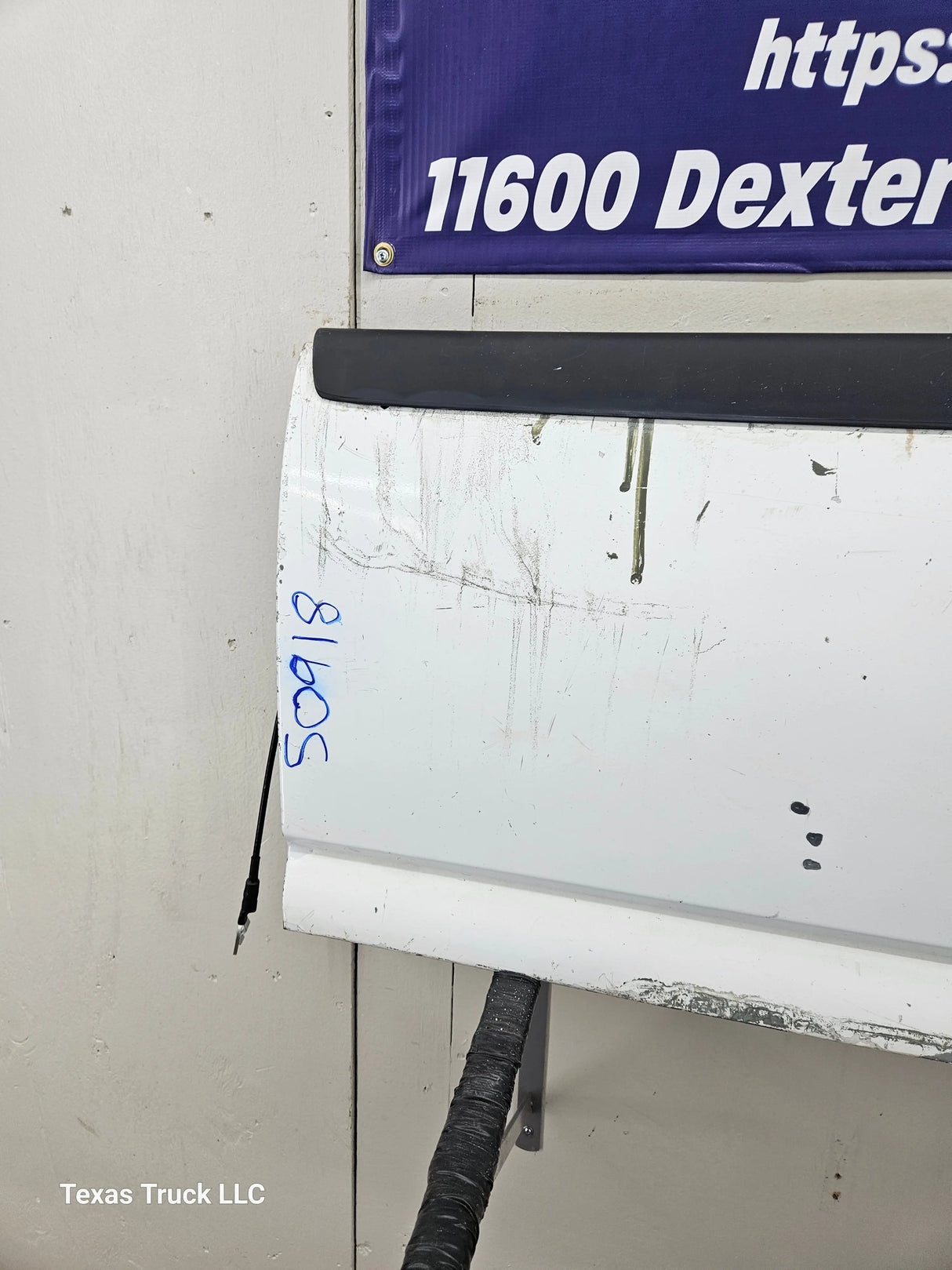 1999-2006 Chevrolet Silverado / GMC Sierra 1500 2500 3500 Tailgate Texas Truck LLC