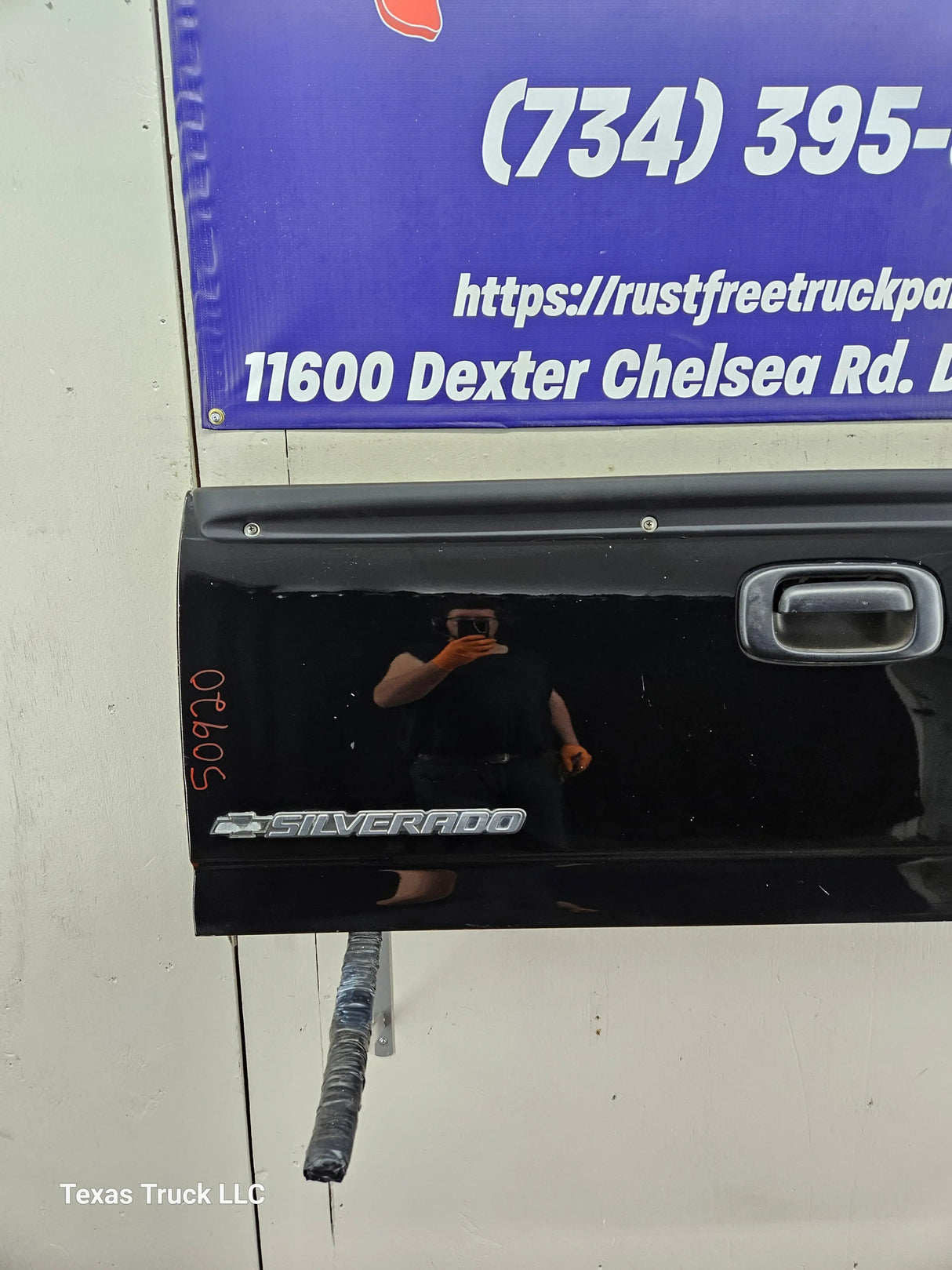 1999-2006 Chevrolet Silverado / GMC Sierra 1500 2500 3500 Tailgate Texas Truck LLC