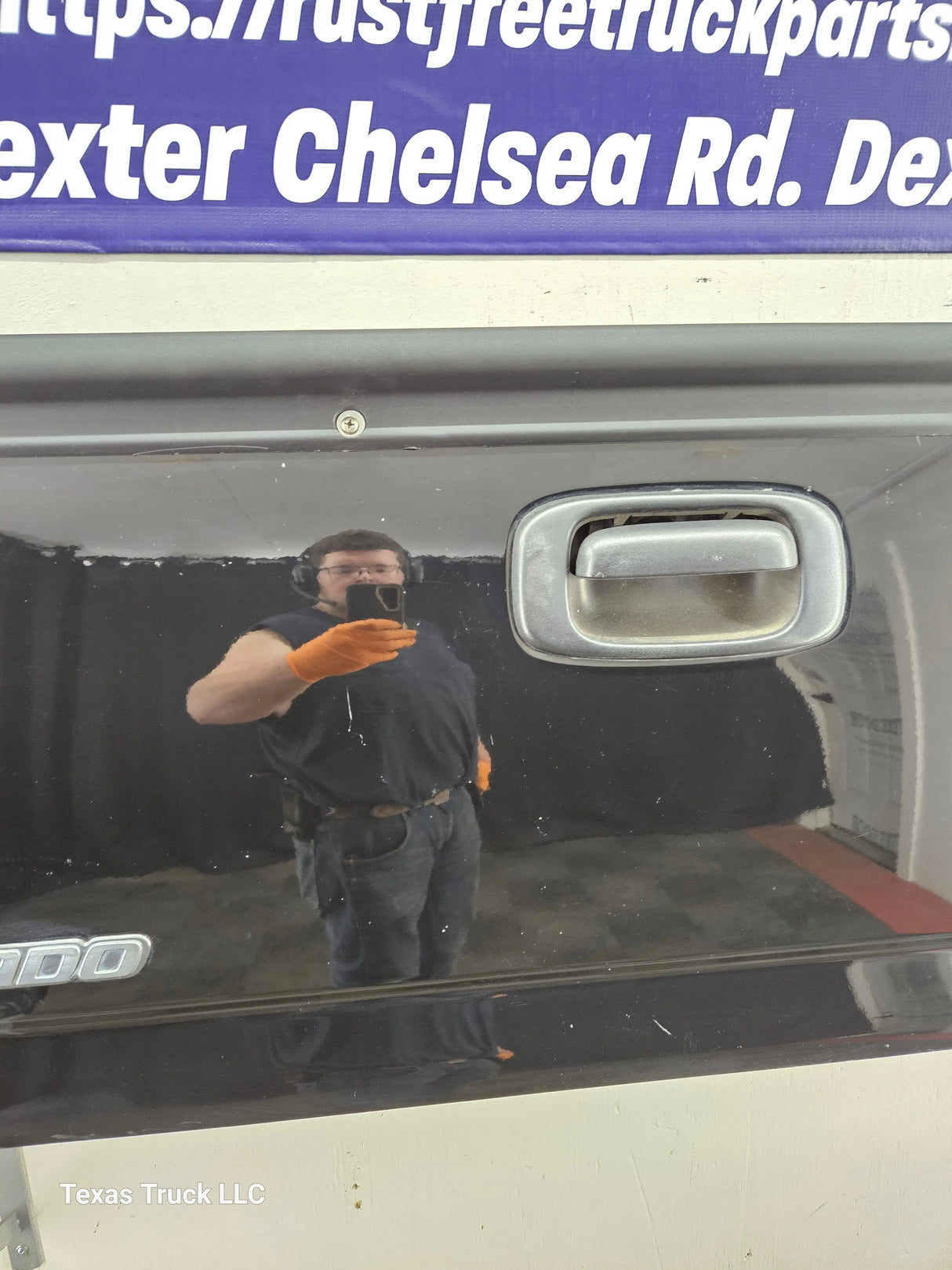 1999-2006 Chevrolet Silverado / GMC Sierra 1500 2500 3500 Tailgate Texas Truck LLC