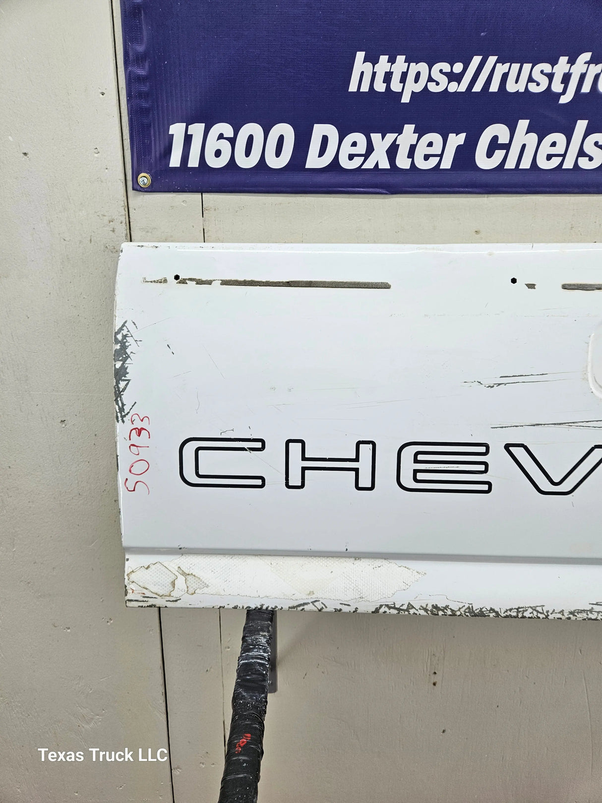 1999-2006 Chevrolet Silverado / GMC Sierra 1500 2500 3500 Tailgate Texas Truck LLC