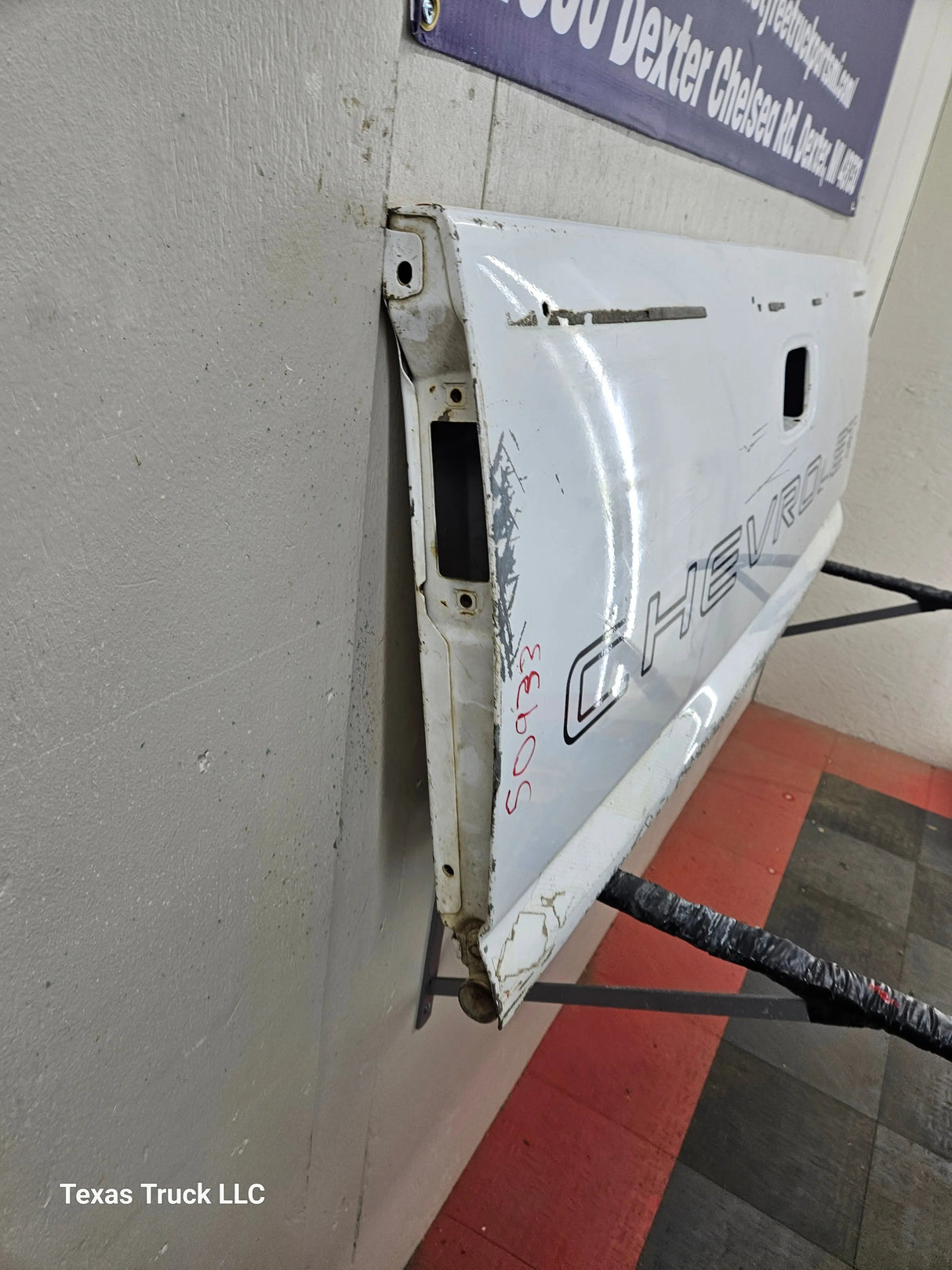 1999-2006 Chevrolet Silverado / GMC Sierra 1500 2500 3500 Tailgate Texas Truck LLC