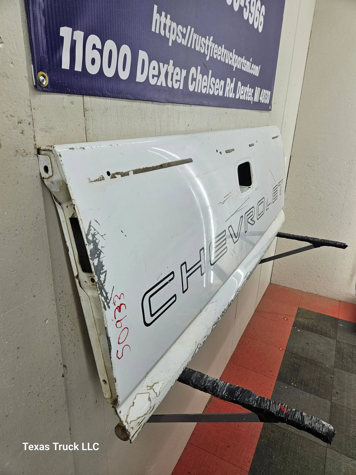 1999-2006 Chevrolet Silverado / GMC Sierra 1500 2500 3500 Tailgate Texas Truck LLC