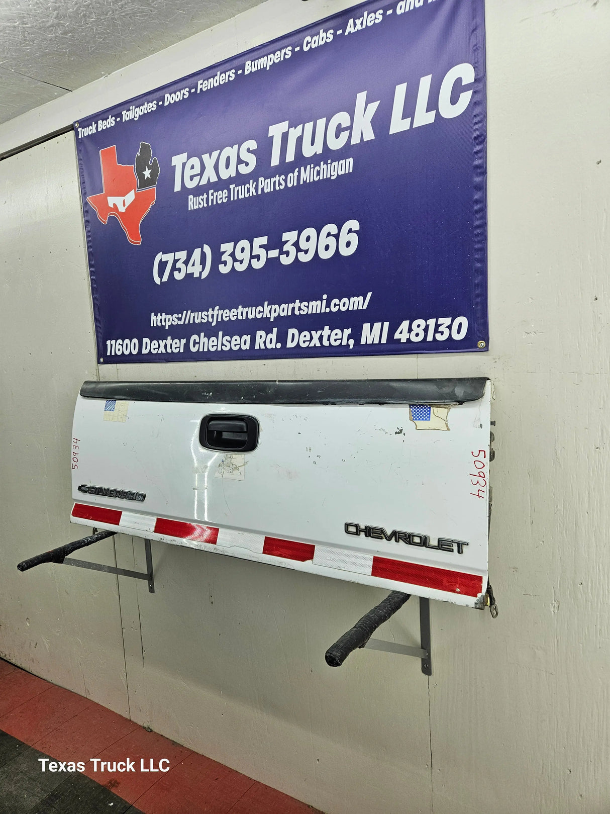 1999-2006 Chevrolet Silverado / GMC Sierra 1500 2500 3500 Tailgate Texas Truck LLC