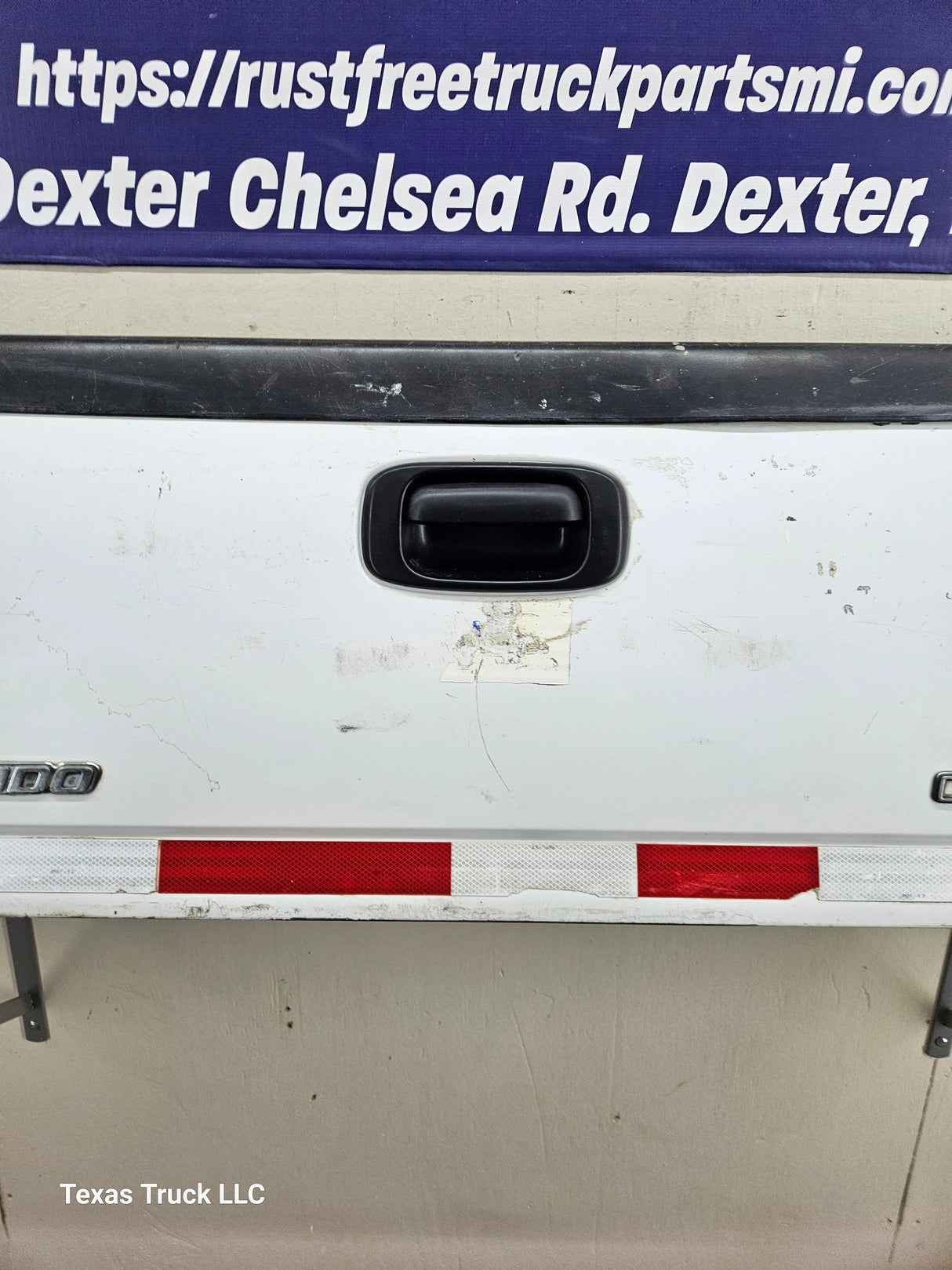 1999-2006 Chevrolet Silverado / GMC Sierra 1500 2500 3500 Tailgate Texas Truck LLC