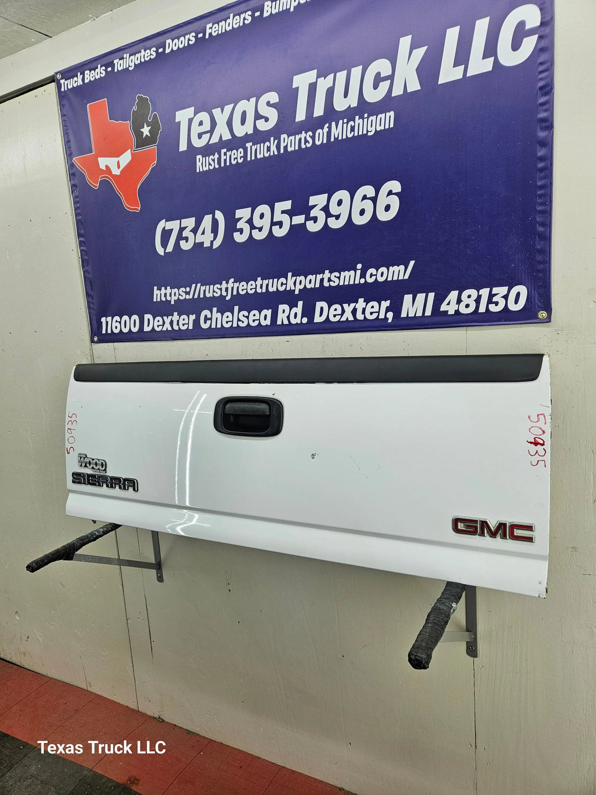 1999-2006 Chevrolet Silverado / GMC Sierra 1500 2500 3500 Tailgate Texas Truck LLC