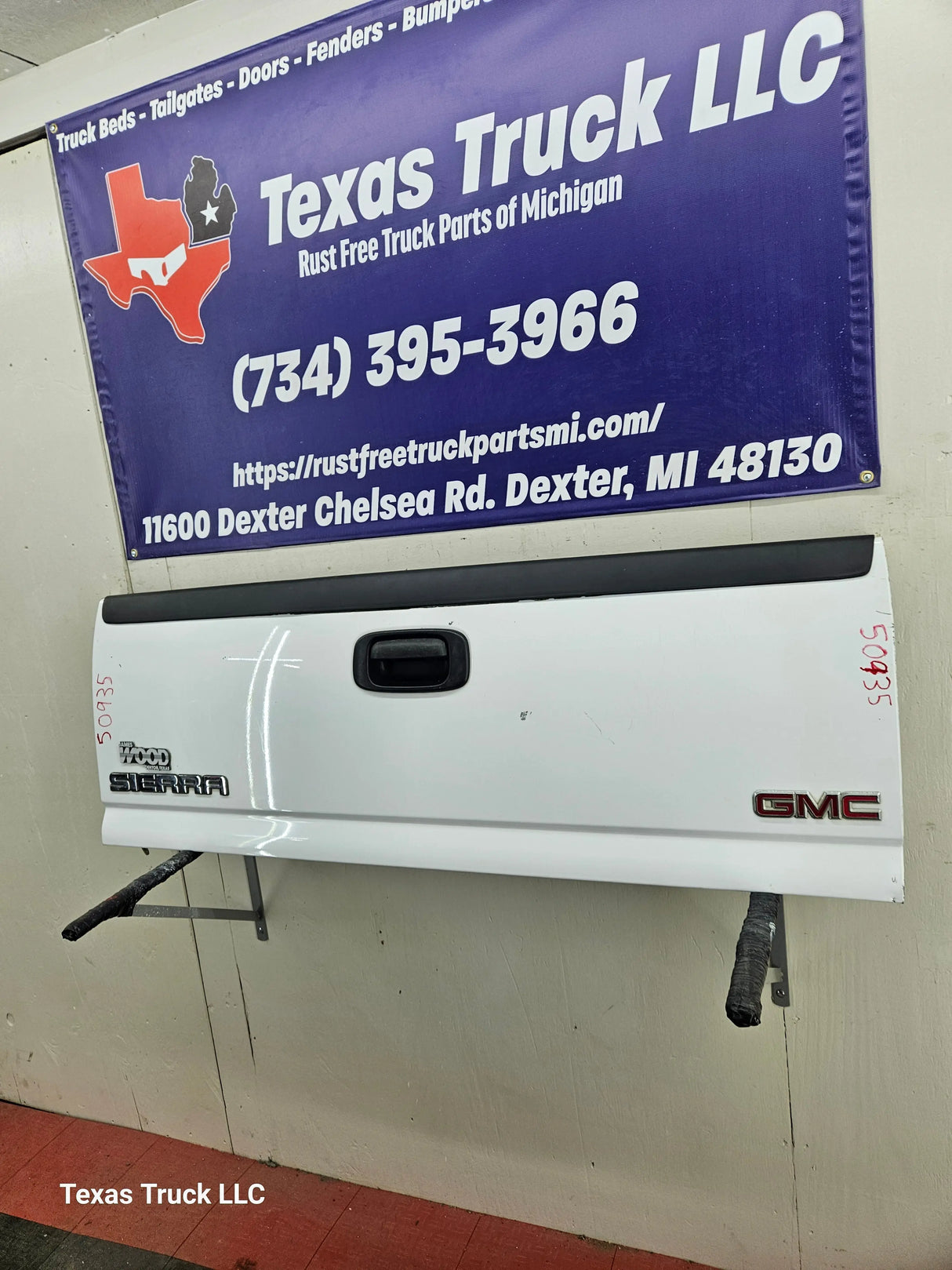 1999-2006 Chevrolet Silverado / GMC Sierra 1500 2500 3500 Tailgate Texas Truck LLC
