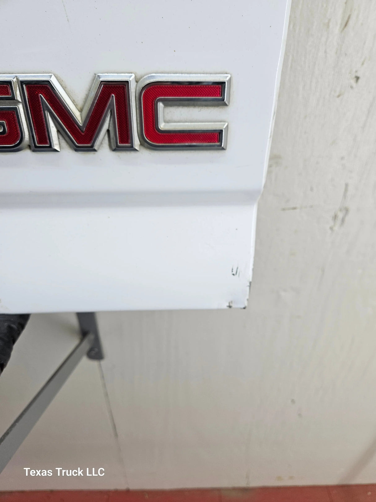 1999-2006 Chevrolet Silverado / GMC Sierra 1500 2500 3500 Tailgate Texas Truck LLC