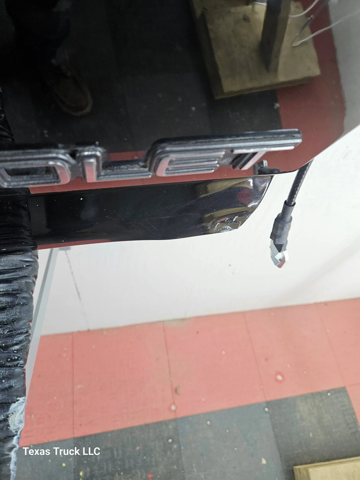 1999-2006 Chevrolet Silverado / GMC Sierra 1500 2500 3500 Tailgate Texas Truck LLC