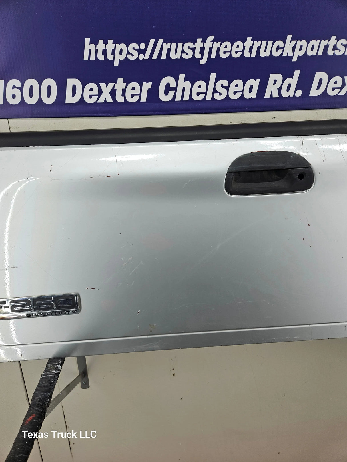 1997-2003 F150 / 1999-2007 Ford F250 F350 F450 F550 Super Duty Tailgate Texas Truck LLC
