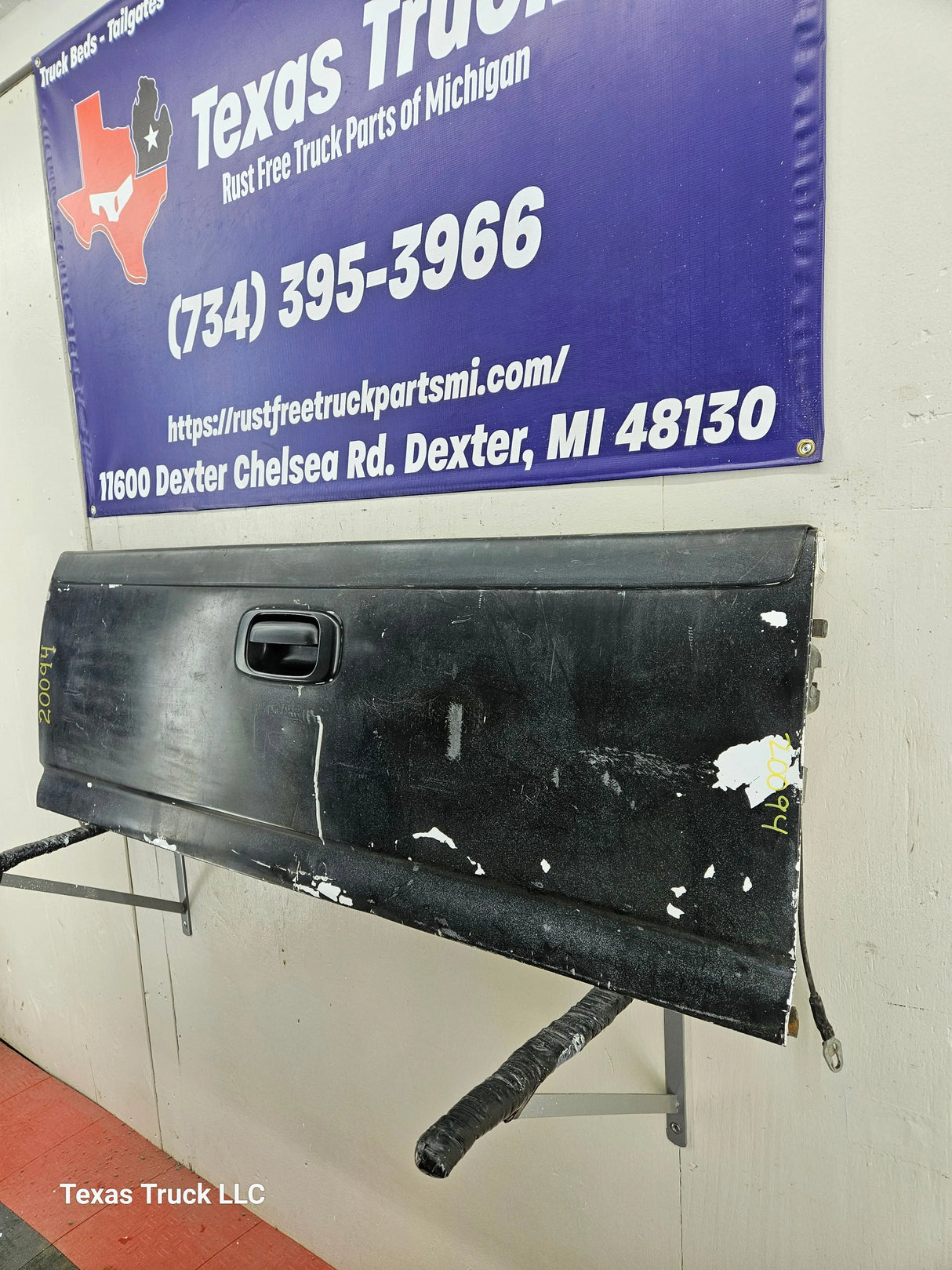 1999-2006 Chevrolet Silverado / GMC Sierra 1500 2500 3500 Tailgate Texas Truck LLC