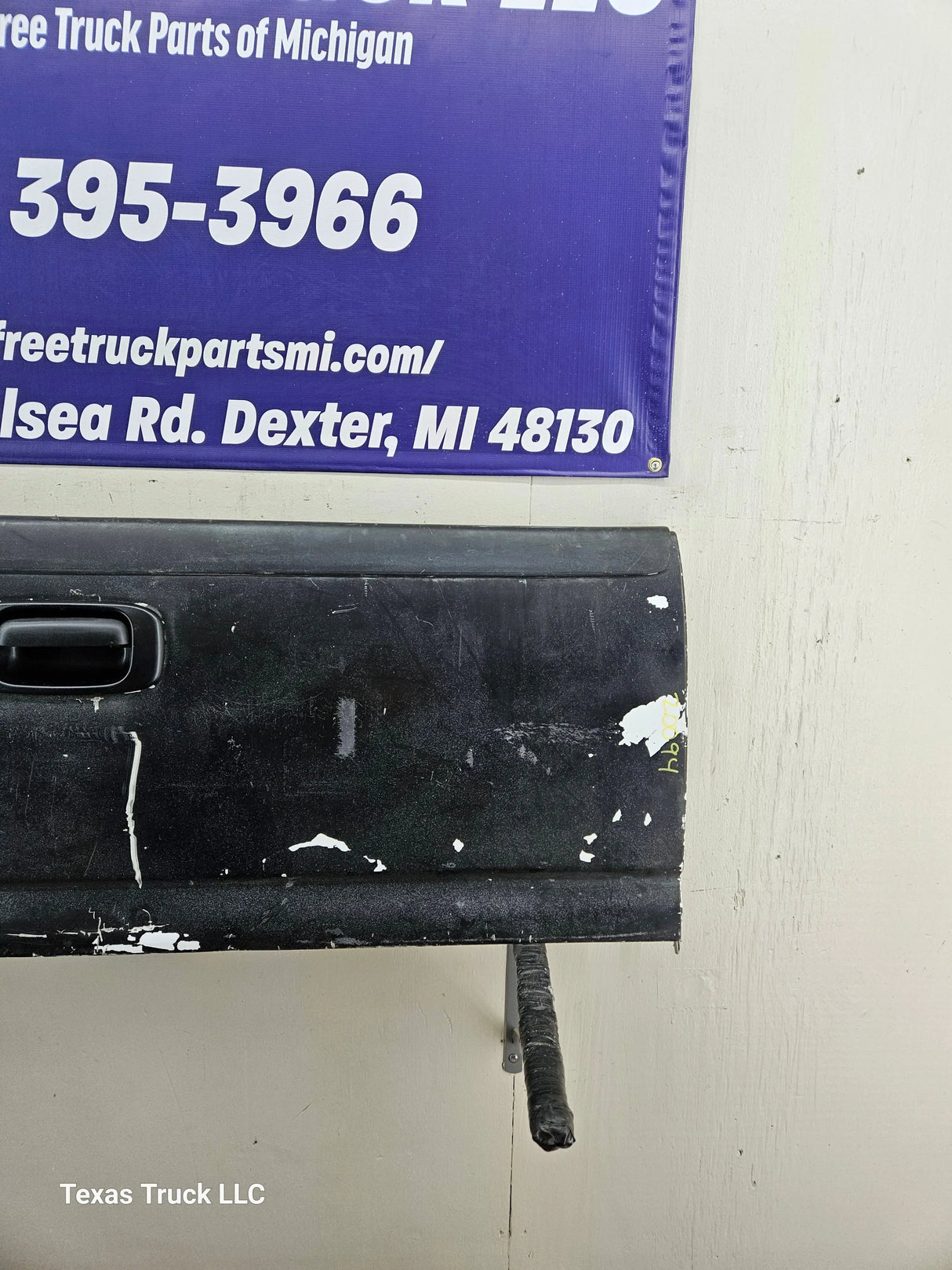 1999-2006 Chevrolet Silverado / GMC Sierra 1500 2500 3500 Tailgate Texas Truck LLC