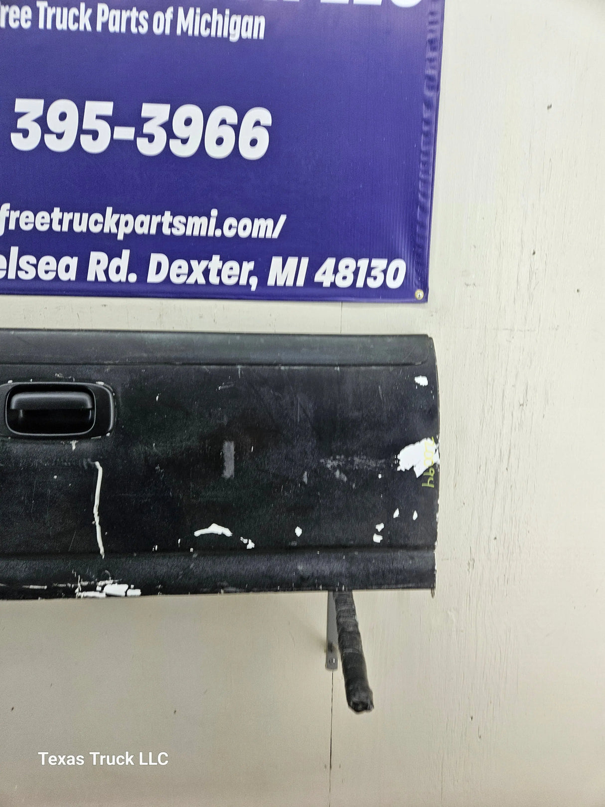 1999-2006 Chevrolet Silverado / GMC Sierra 1500 2500 3500 Tailgate Texas Truck LLC