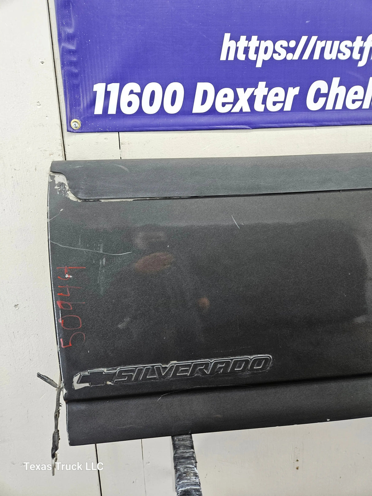 1999-2006 Chevrolet Silverado / GMC Sierra 1500 2500 3500 Tailgate Texas Truck LLC