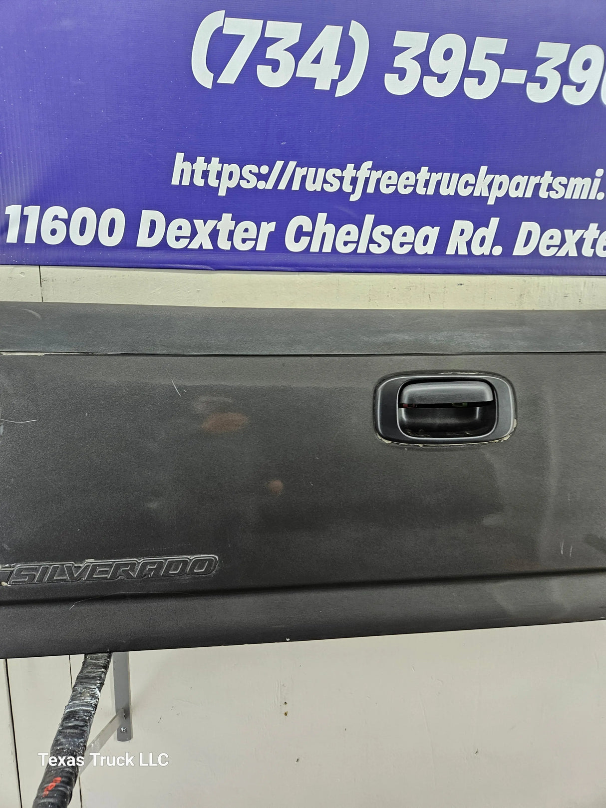 1999-2006 Chevrolet Silverado / GMC Sierra 1500 2500 3500 Tailgate Texas Truck LLC