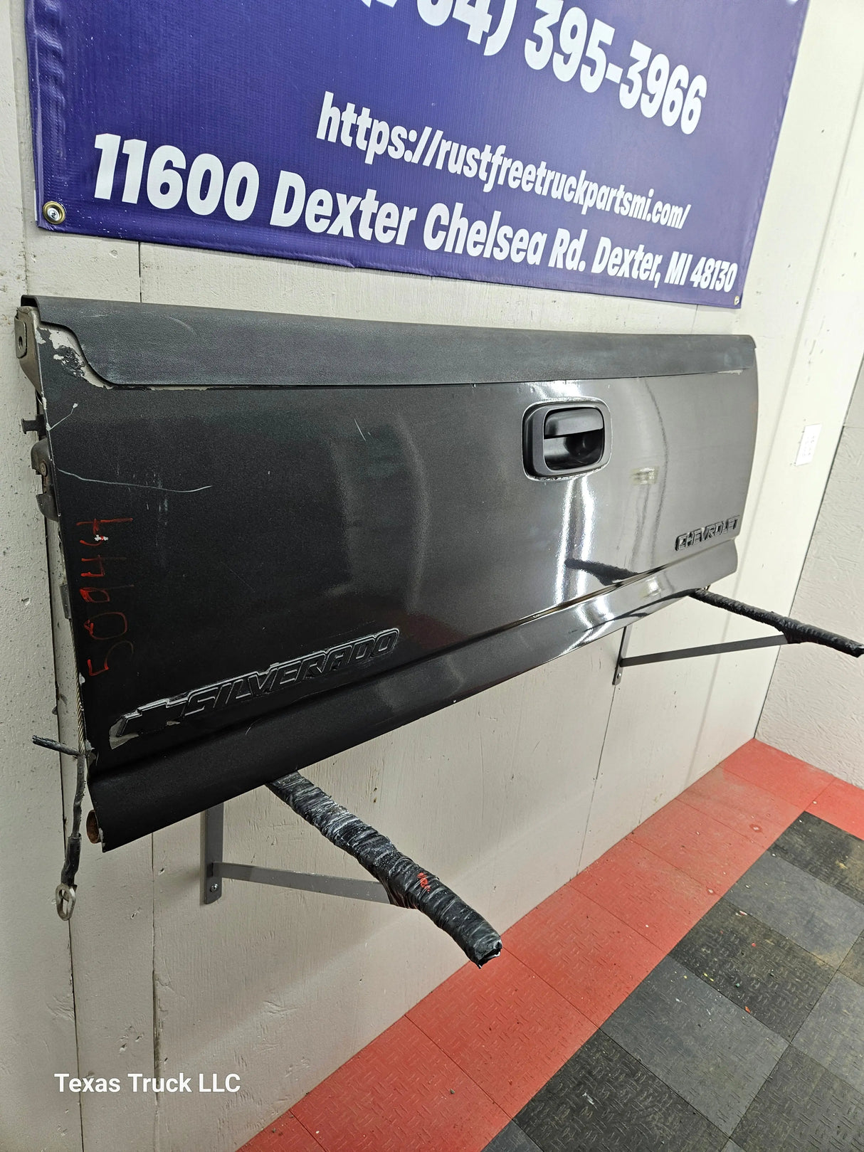 1999-2006 Chevrolet Silverado / GMC Sierra 1500 2500 3500 Tailgate Texas Truck LLC