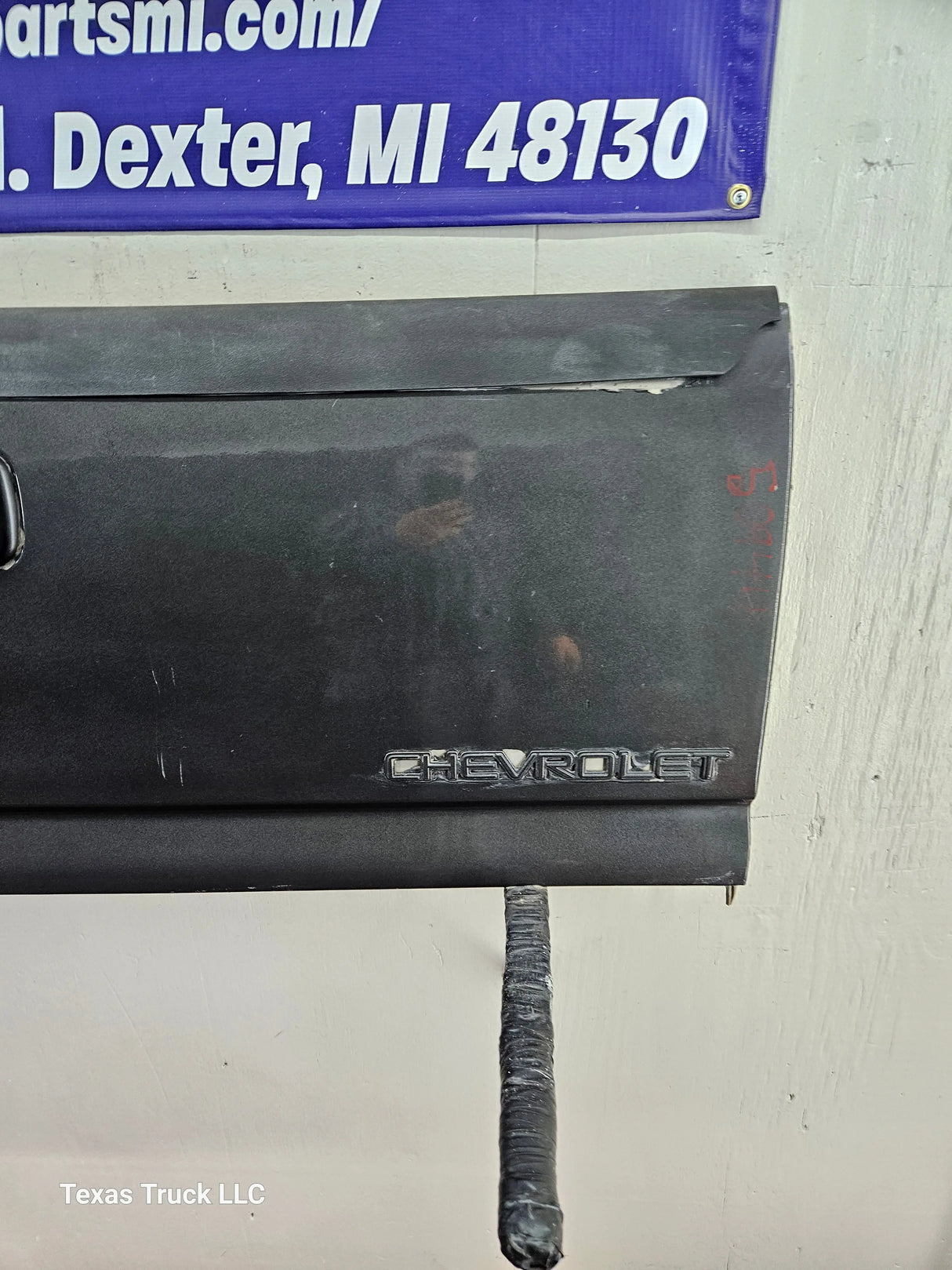 1999-2006 Chevrolet Silverado / GMC Sierra 1500 2500 3500 Tailgate Texas Truck LLC