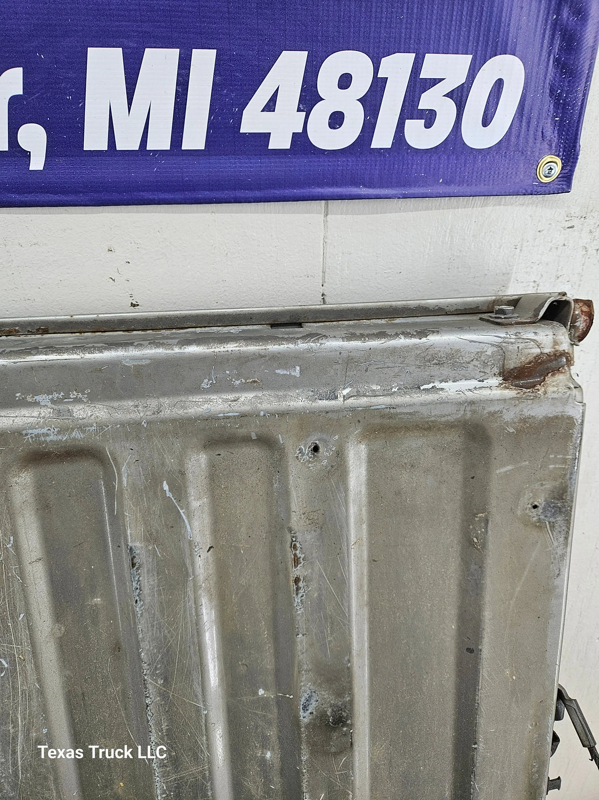 1999-2006 Chevrolet Silverado / GMC Sierra 1500 2500 3500 Tailgate Texas Truck LLC