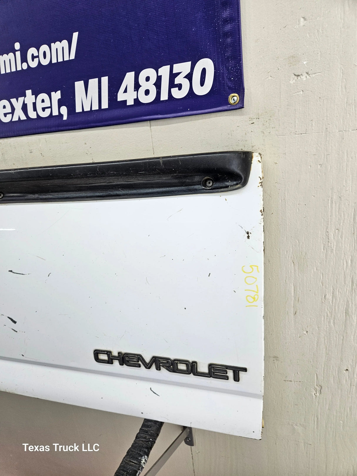 1999-2006 Chevrolet Silverado / GMC Sierra 1500 2500 3500 Tailgate Texas Truck LLC