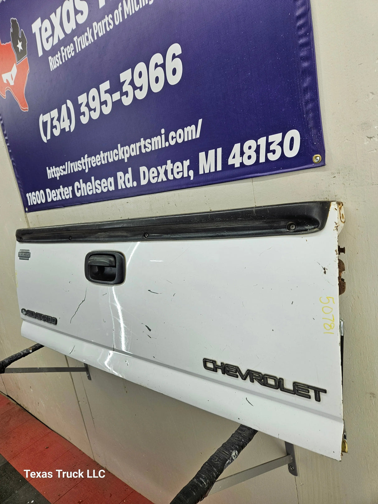 1999-2006 Chevrolet Silverado / GMC Sierra 1500 2500 3500 Tailgate Texas Truck LLC