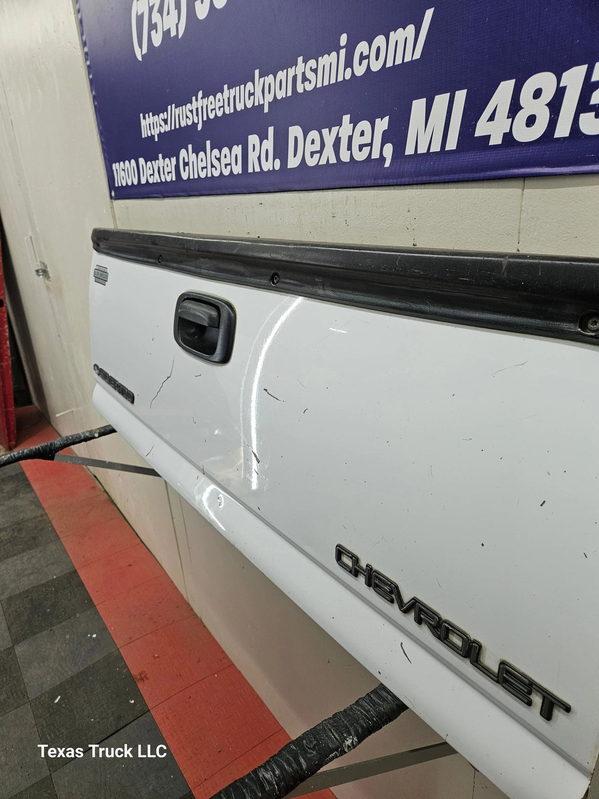 1999-2006 Chevrolet Silverado / GMC Sierra 1500 2500 3500 Tailgate Texas Truck LLC