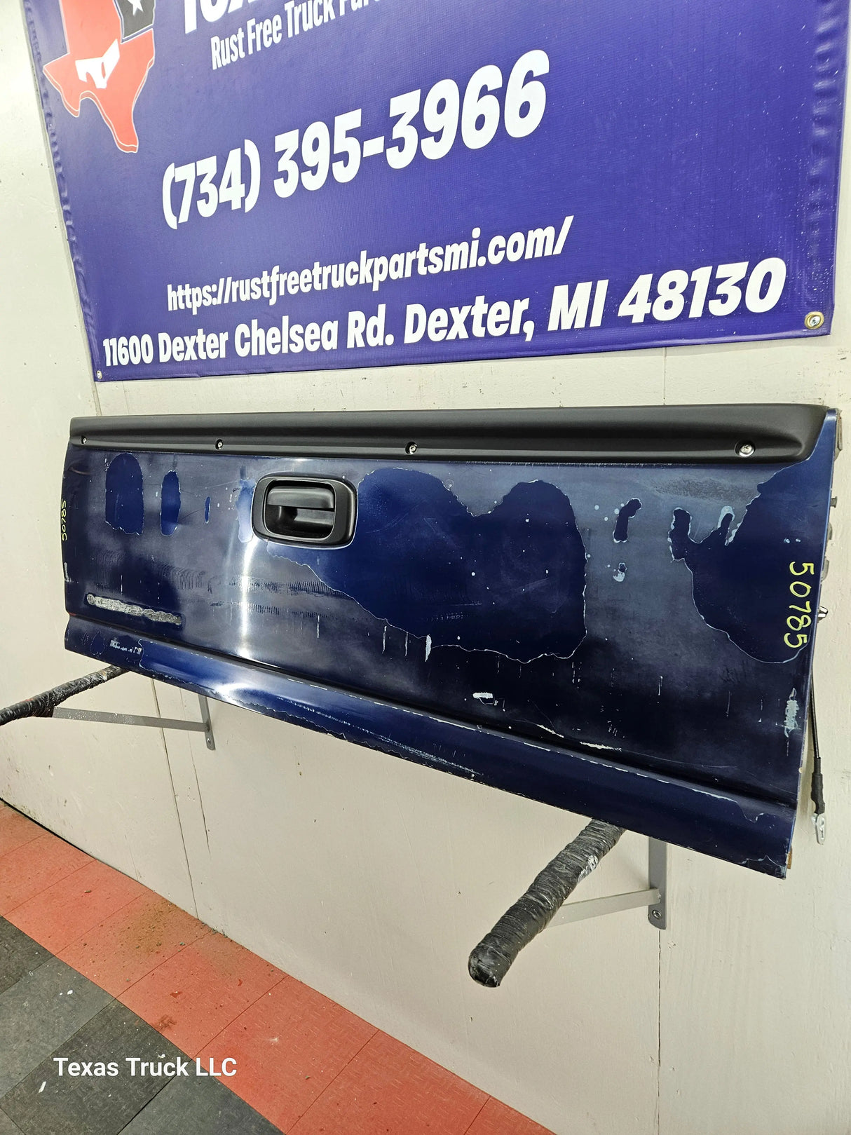 1999-2006 Chevrolet Silverado / GMC Sierra 1500 2500 3500 Tailgate Texas Truck LLC