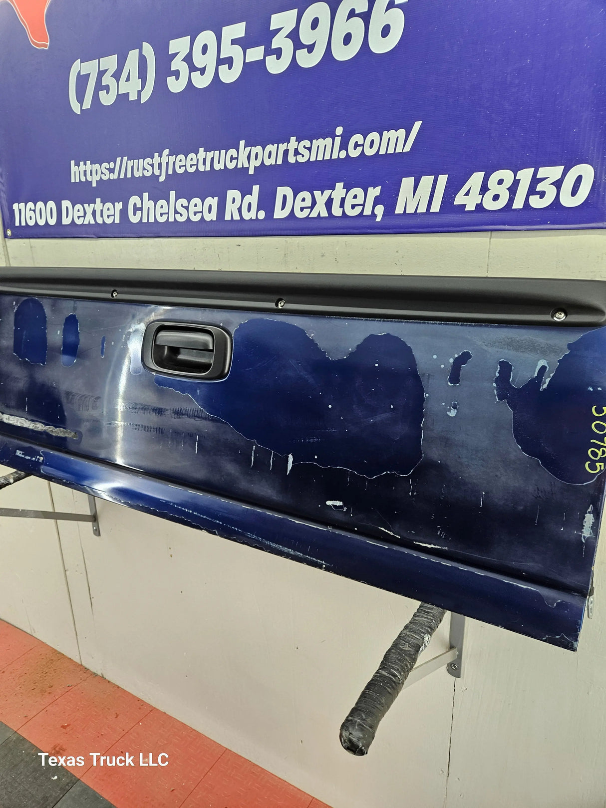 1999-2006 Chevrolet Silverado / GMC Sierra 1500 2500 3500 Tailgate Texas Truck LLC