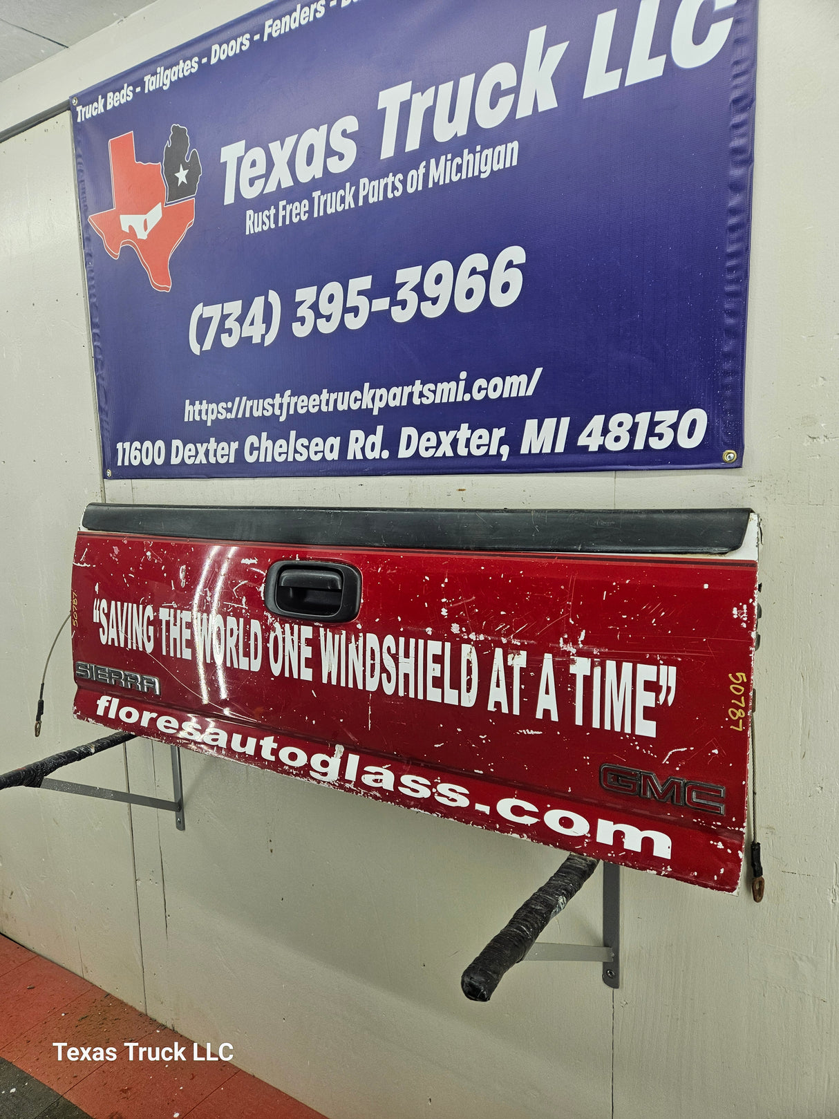 1999-2006 Chevrolet Silverado / GMC Sierra 1500 2500 3500 Tailgate Texas Truck LLC