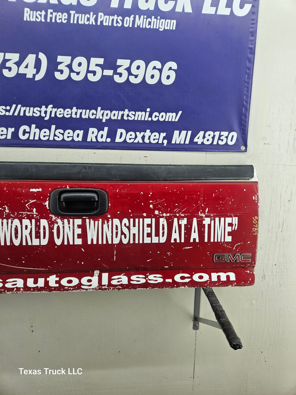 1999-2006 Chevrolet Silverado / GMC Sierra 1500 2500 3500 Tailgate Texas Truck LLC