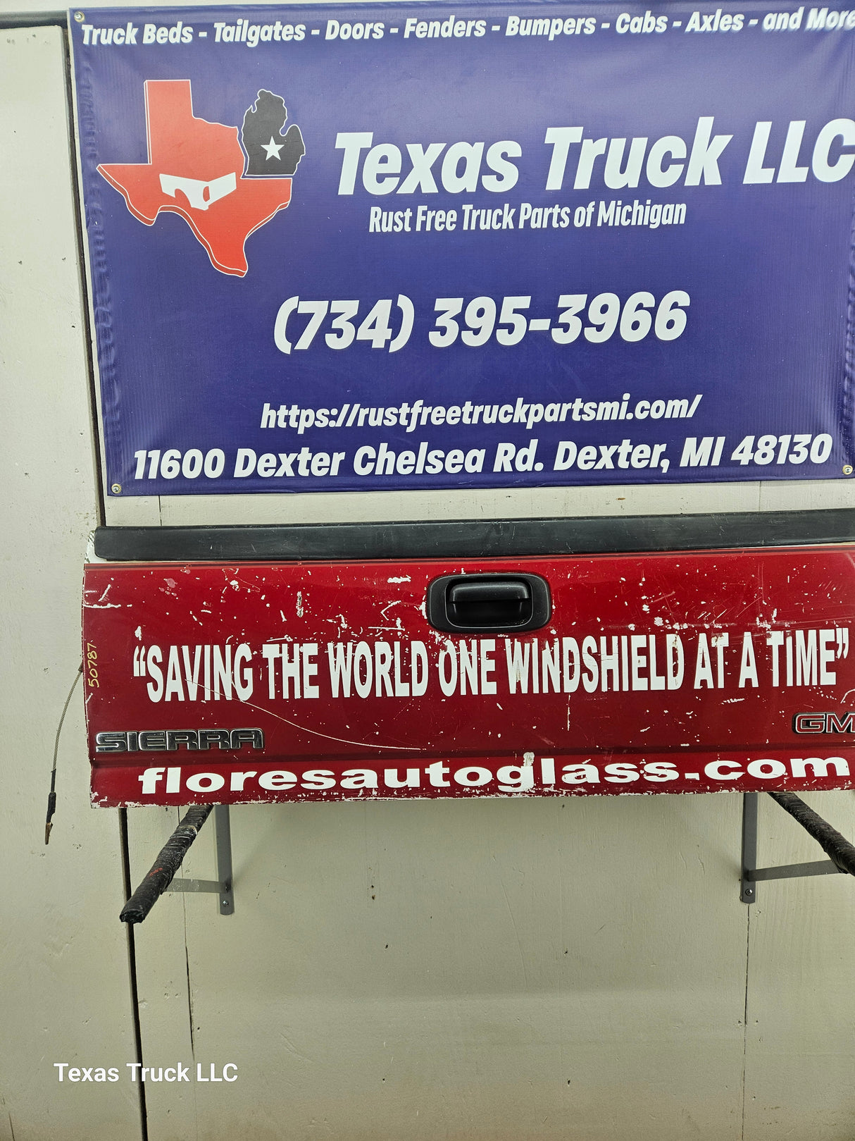 1999-2006 Chevrolet Silverado / GMC Sierra 1500 2500 3500 Tailgate Texas Truck LLC