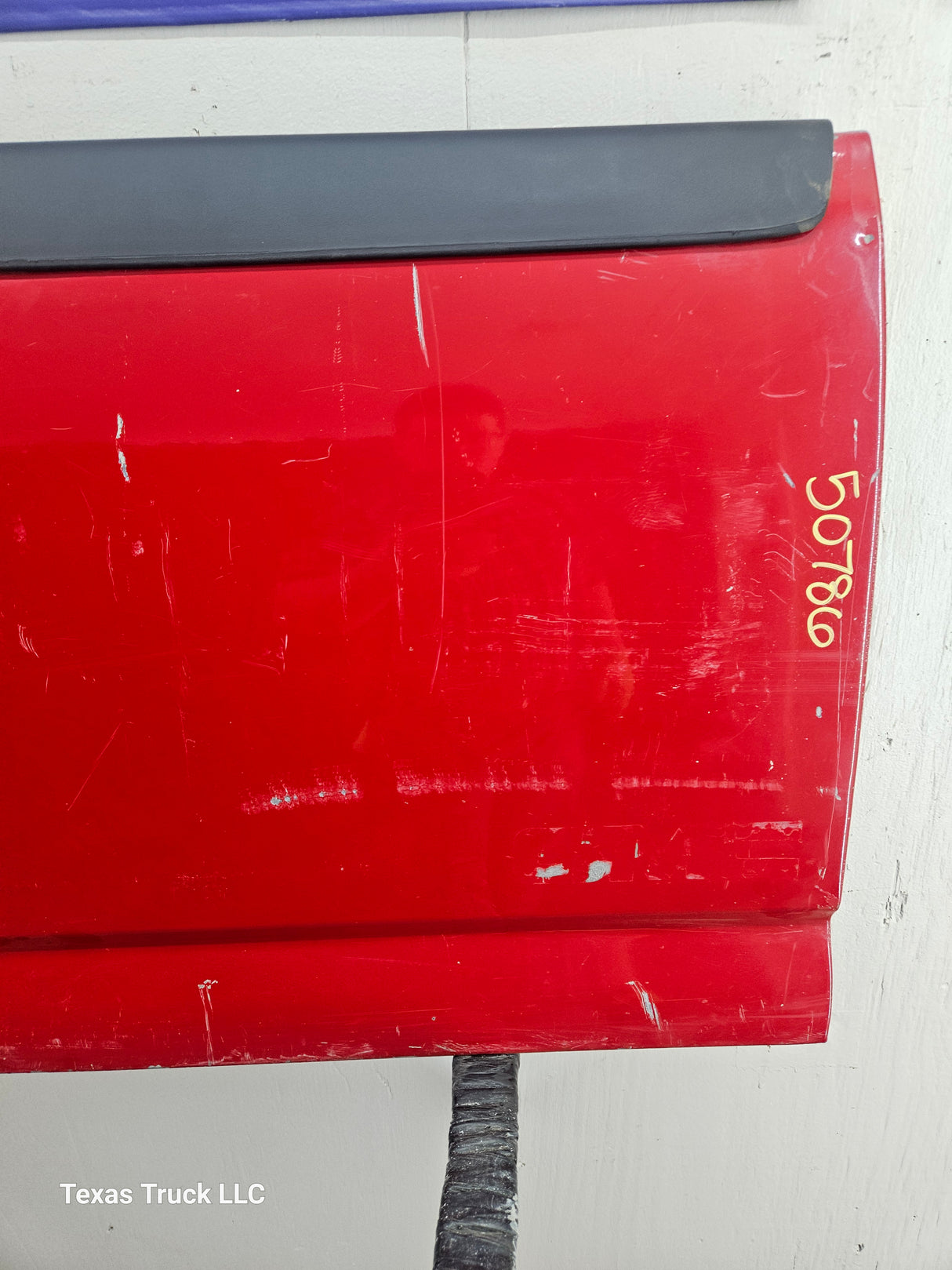 1999-2007 Chevrolet Silverado / GMC Sierra 1500 2500 3500 Tailgate 2000 2001 2002 2003 2004 2005 2006