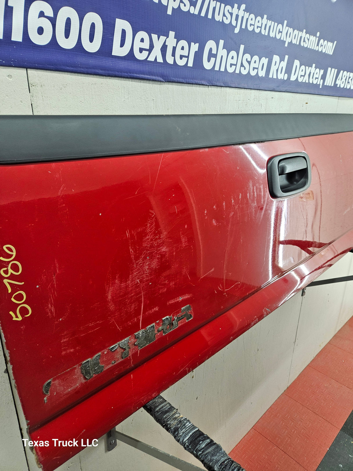 1999-2007 Chevrolet Silverado / GMC Sierra 1500 2500 3500 Tailgate 2000 2001 2002 2003 2004 2005 2006