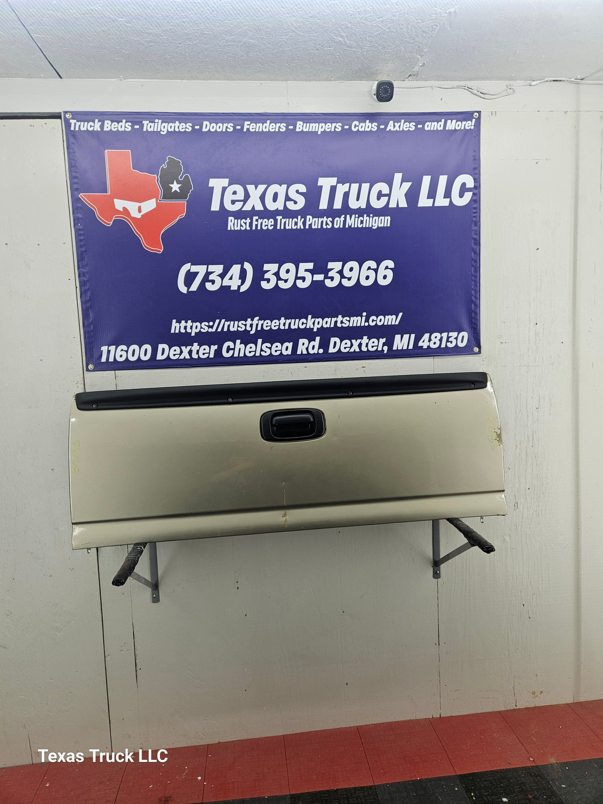 1999-2007 Chevrolet Silverado / GMC Sierra 1500 2500 3500 Tailgate