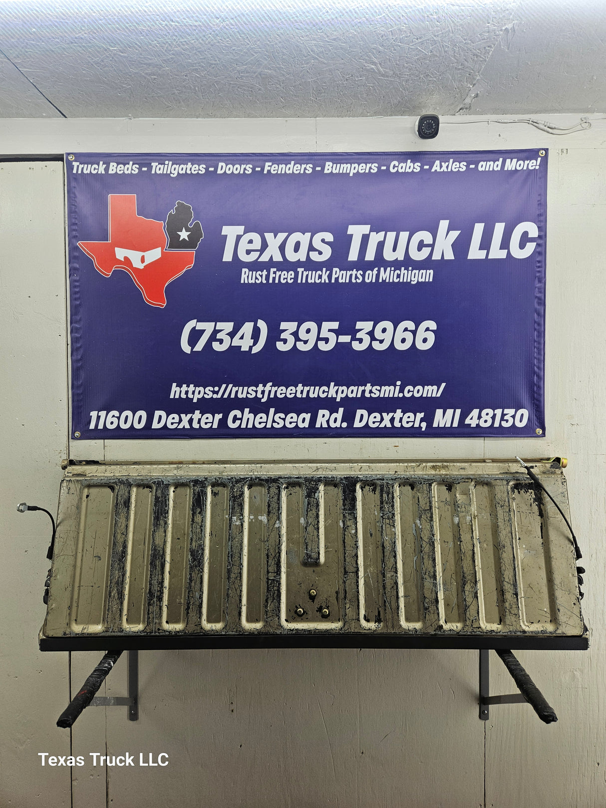 1999-2007 Chevrolet Silverado / GMC Sierra 1500 2500 3500 Tailgate