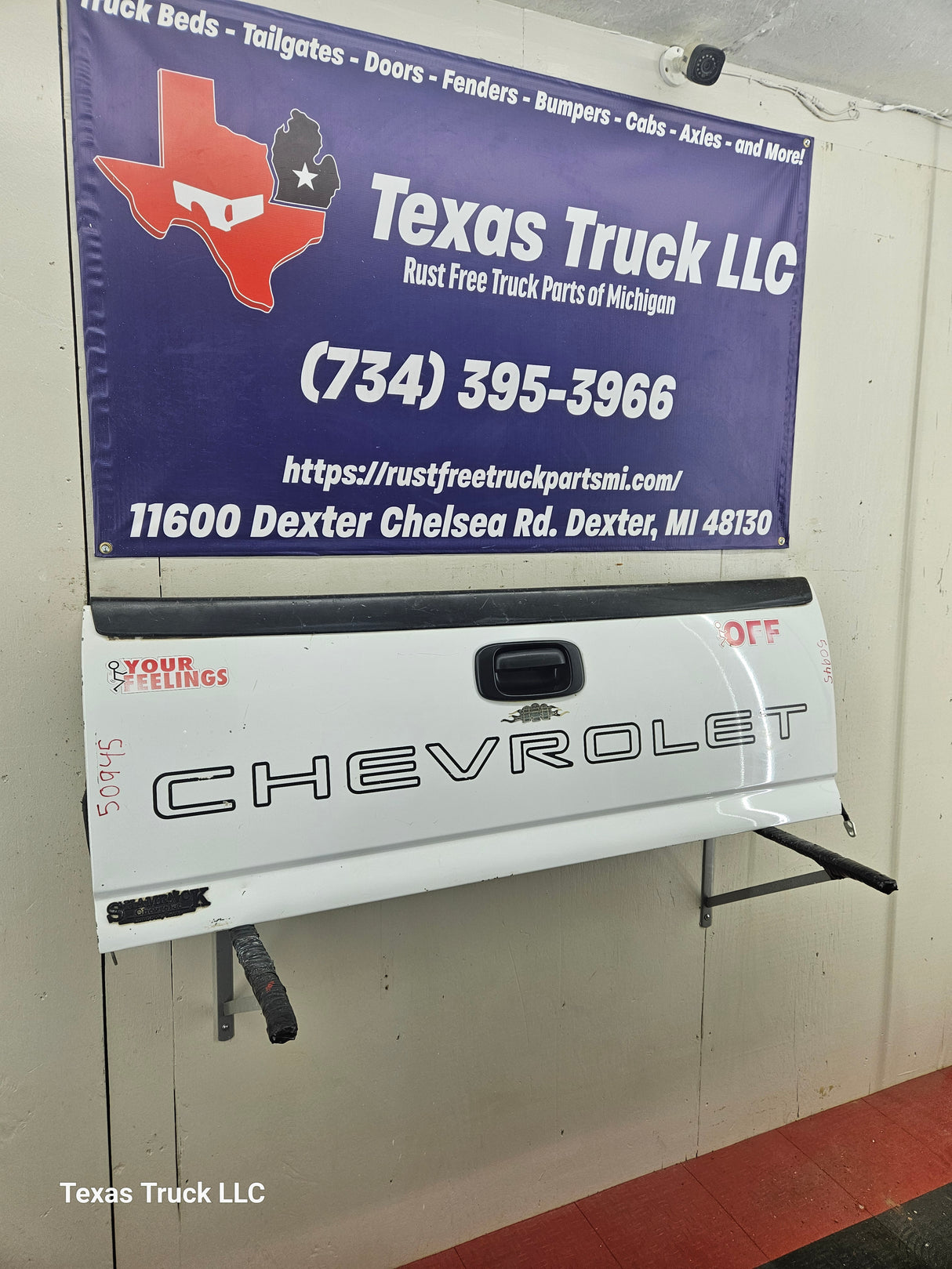 1999-2007 Chevrolet Silverado / GMC Sierra 1500 2500 3500 Tailgate