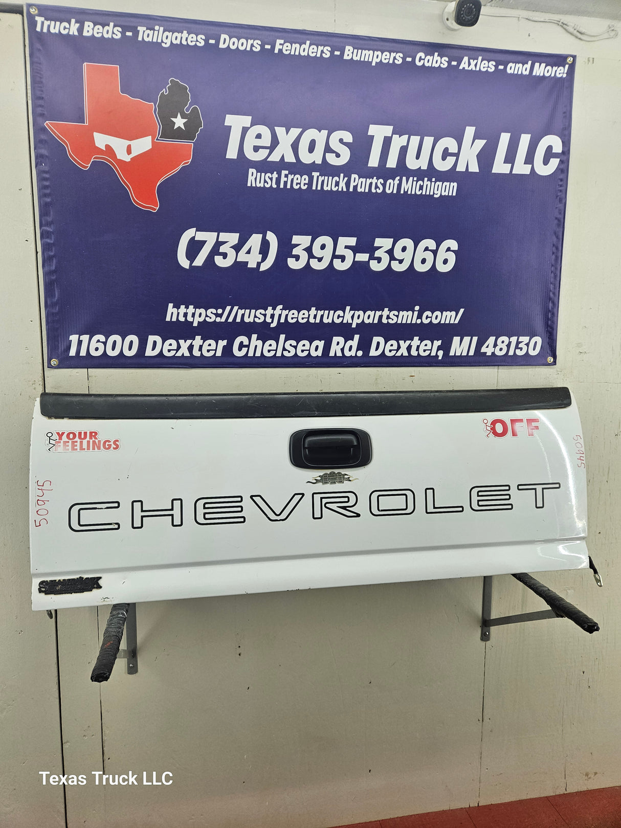 1999-2007 Chevrolet Silverado / GMC Sierra 1500 2500 3500 Tailgate