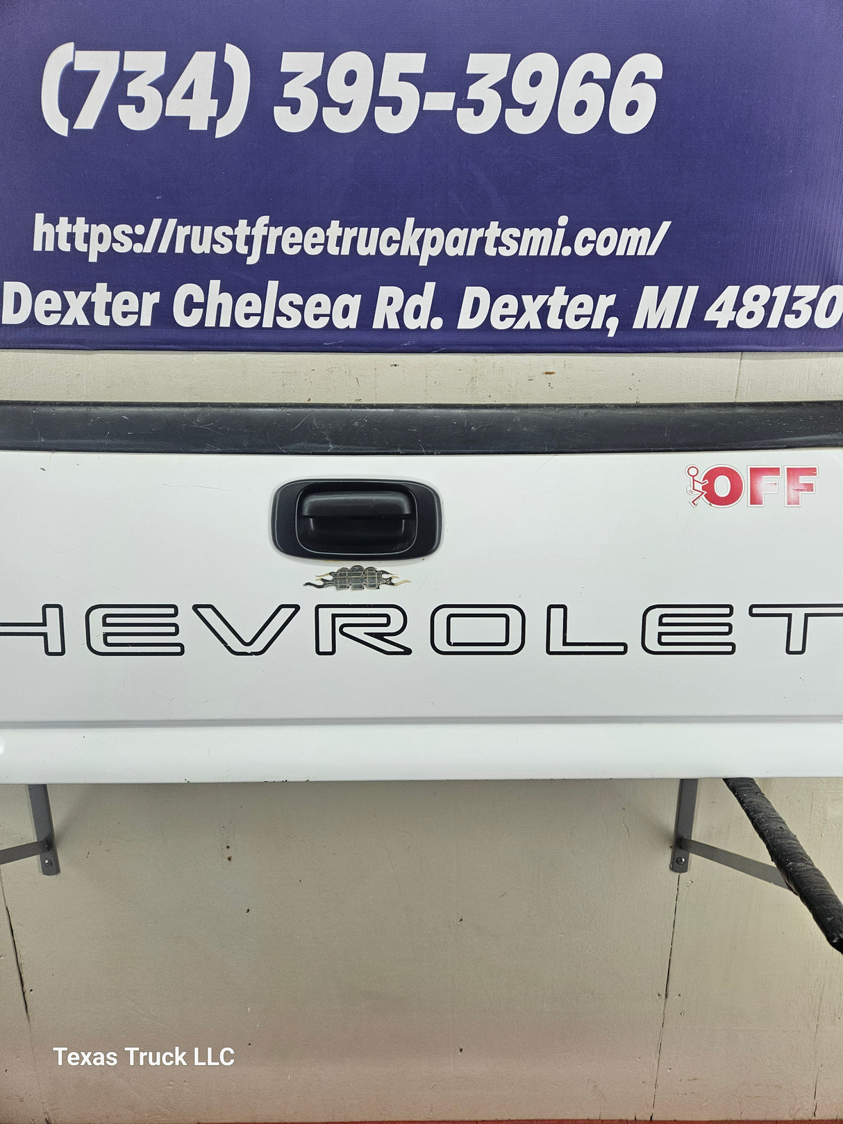 1999-2007 Chevrolet Silverado / GMC Sierra 1500 2500 3500 Tailgate