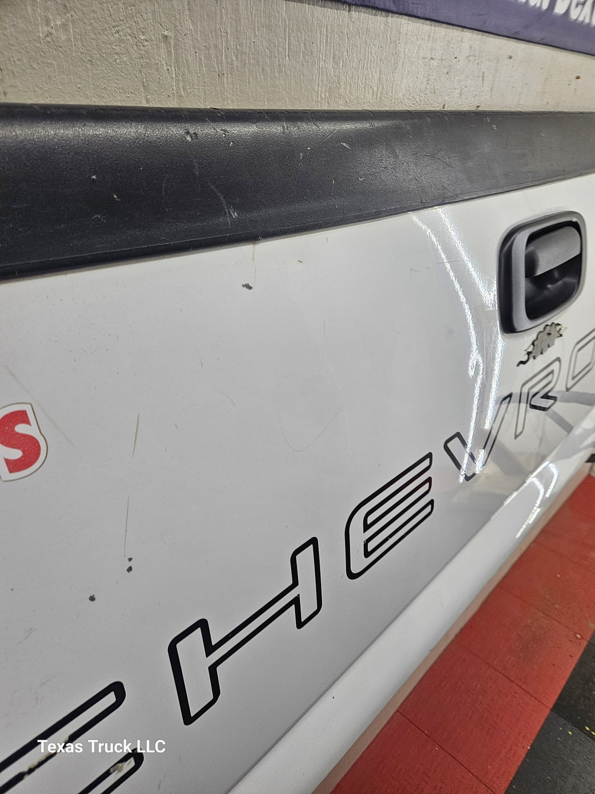 1999-2007 Chevrolet Silverado / GMC Sierra 1500 2500 3500 Tailgate