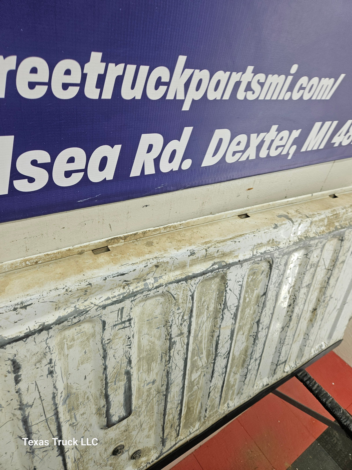 1999-2007 Chevrolet Silverado / GMC Sierra 1500 2500 3500 Tailgate