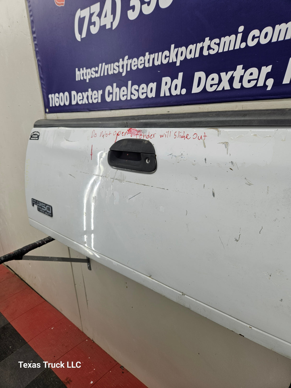 1997-2003 F150 / 1999-2007 Ford F250 F350 F450 F550 Super Duty Tailgate Texas Truck LLC