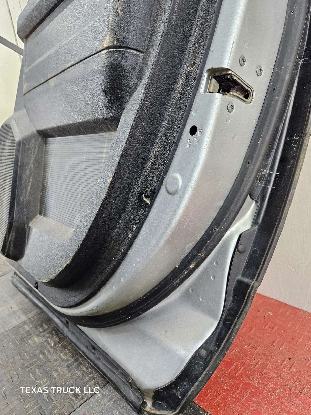 2009-2018 Dodge Ram 4th Gen Passenger Side Rear Quad Cab Door 1500 2500 3500 4500 5500