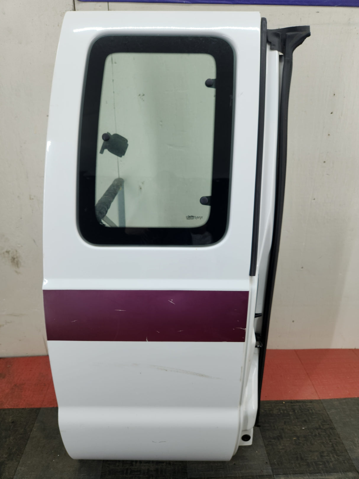 1999-2007 Ford Super Duty F250 F350 F450 F550 RH Extended Cab Passenger Rear Door