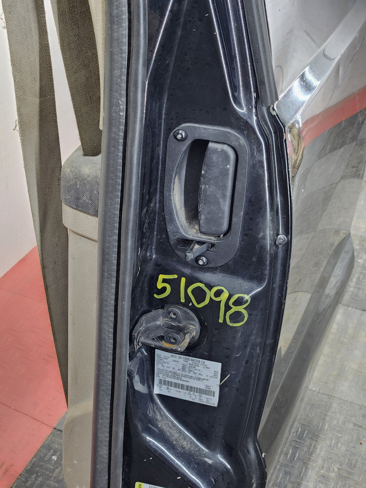 2008-2016 Ford Super Duty F250 F350 F450 F550 LH Extended Cab Driver Side Rear Door
