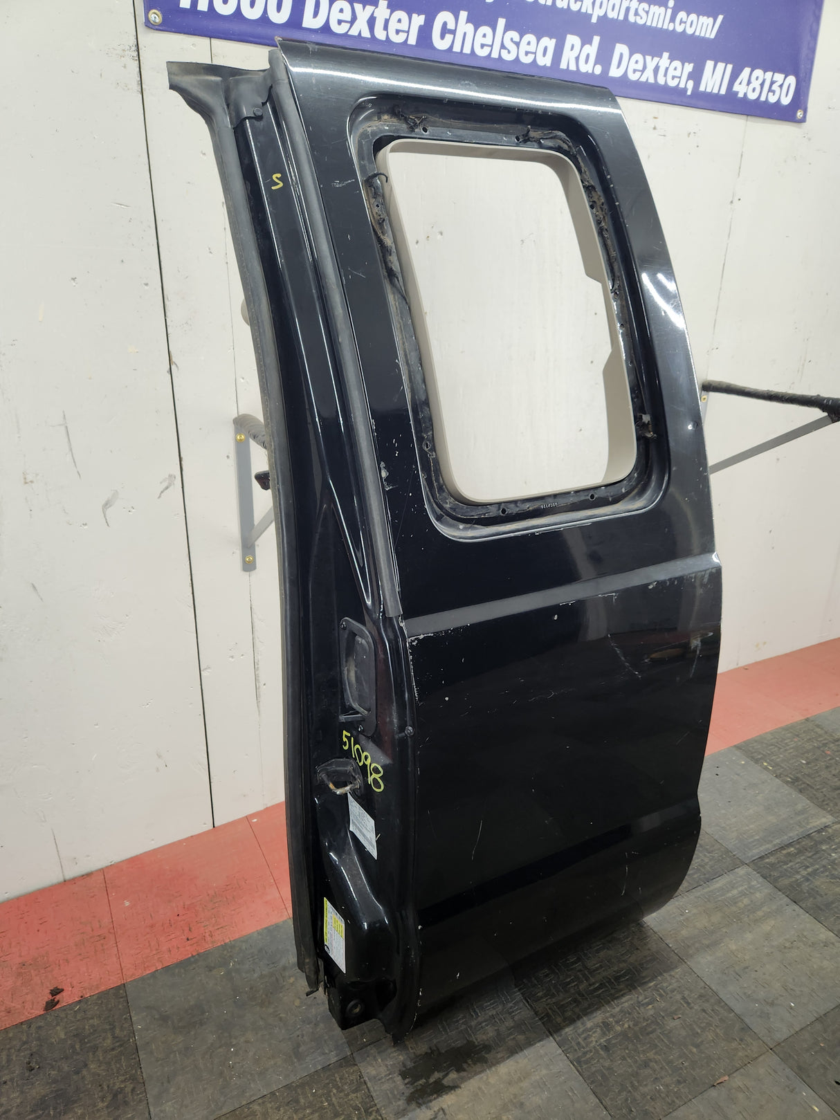 2008-2016 Ford Super Duty F250 F350 F450 F550 LH Extended Cab Driver Side Rear Door
