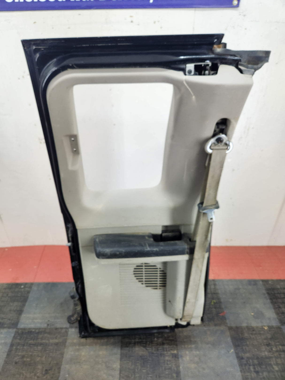 2008-2016 Ford Super Duty F250 F350 F450 F550 LH Extended Cab Driver Side Rear Door